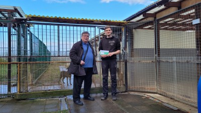 Übergabe einer Spende an das Tierheim in Pirna