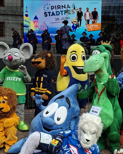 PIRnchen bei der Maskottchenparade