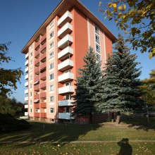 Rotes Hochhaus