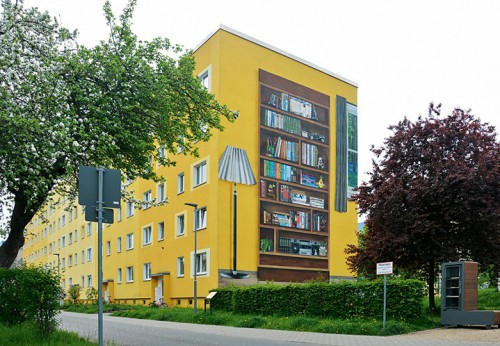 Bücherregal (Foto: Volkmar Spiller)