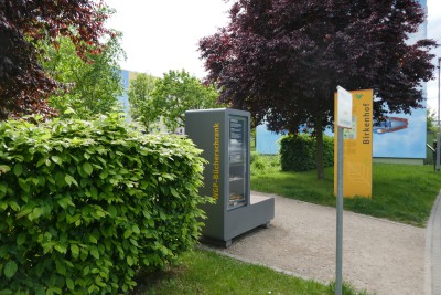 WGP-Bücherschrank im Sonnensteiner Birkenhof